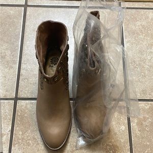 Yellow Box Selina boots. Never worn